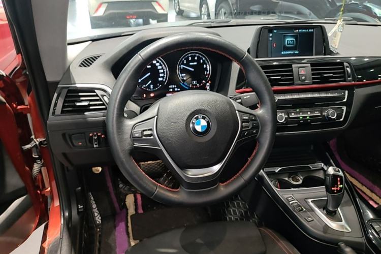 Used BMW 2 Series 2018 220i Sport Design Package Steering Wheel
