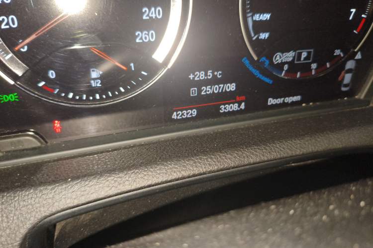 Used BMW 2 Series 2018 225i Luxury Model with M Sport Package Odometer Close Up