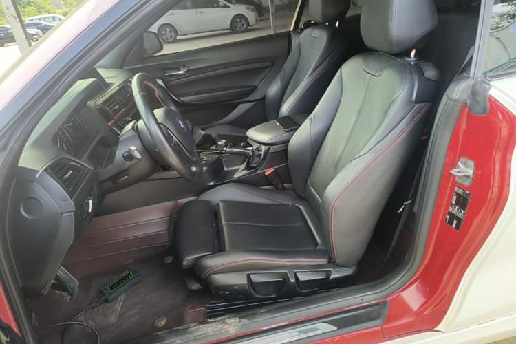 Used BMW 2 Series 2018 220i Convertible Coupe Sports Design Package Left Front Seat