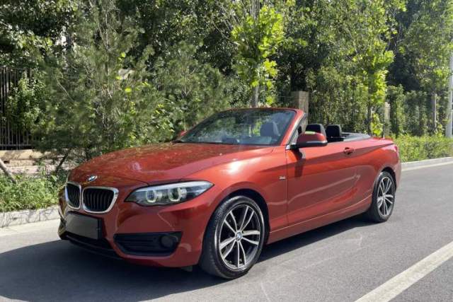 Used BMW 2 Series 2018 220i Convertible Coupe Sports Design Package