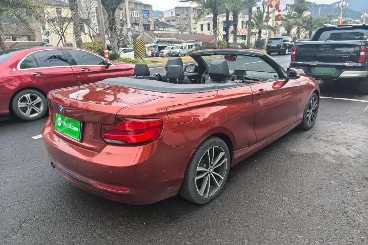 Used BMW 2 Series 2018 220i Convertible Coupe Sports Design Package Exterior 5