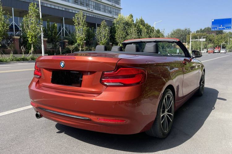 Used BMW 2 Series 2018 220i Convertible Coupe Sports Design Package Exterior 6