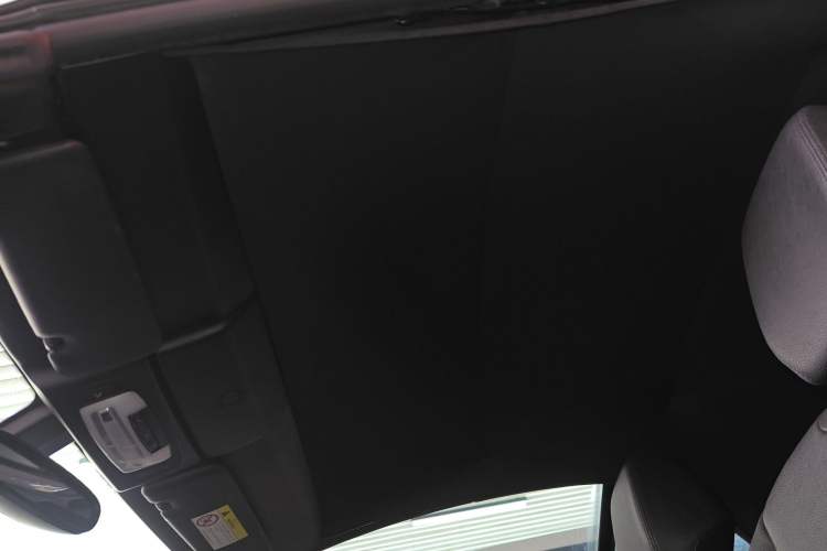 Used BMW 2 Series 2018 220i Convertible Coupe Sports Design Package Headliner