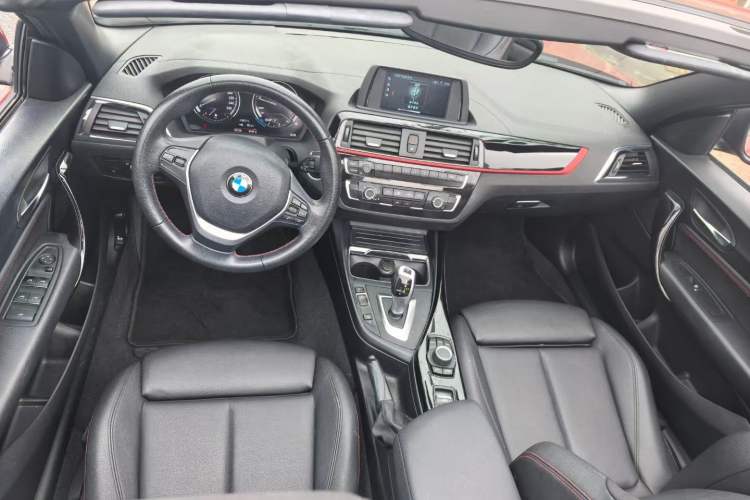 Used BMW 2 Series 2018 220i Convertible Coupe Sports Design Package Interior 1