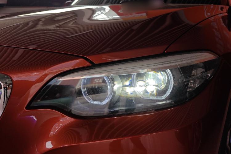 Used BMW 2 Series 2018 220i Convertible Coupe Sports Design Package Left Front Headlight