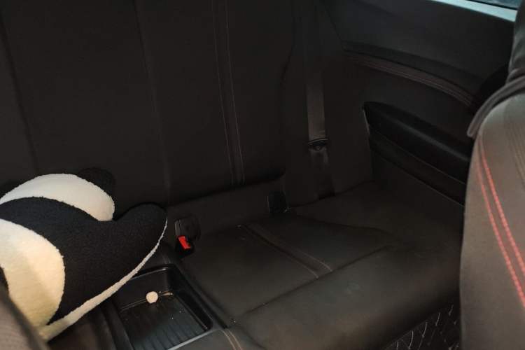 Used BMW 2 Series 2018 220i Sport Design Package Left Rear Seat