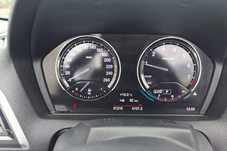 Used BMW 2 Series 2018 220i Convertible Coupe Sports Design Package Odometer Close Up