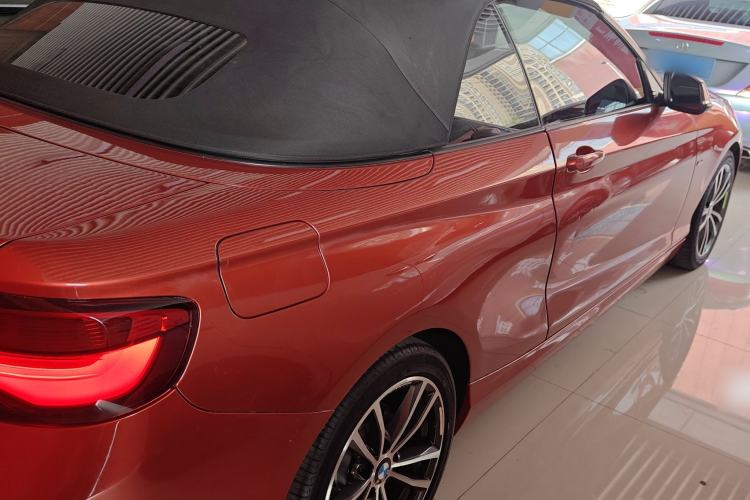 Used BMW 2 Series 2018 220i Convertible Coupe Sports Design Package Rear Right 45 Deg