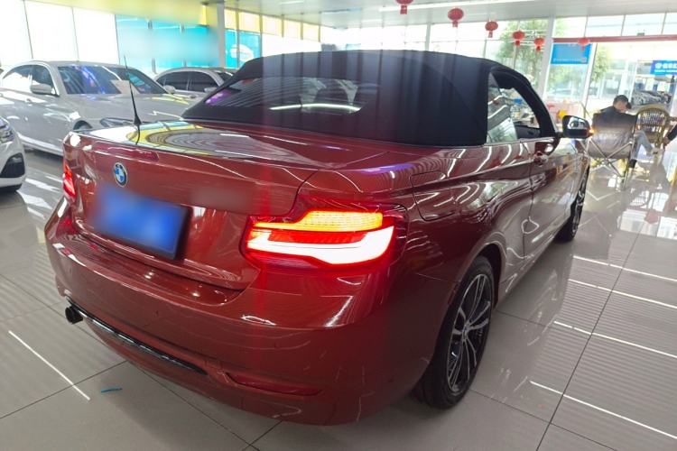 Used BMW 2 Series 2018 220i Convertible Coupe Sports Design Package Rear Right 45 Deg