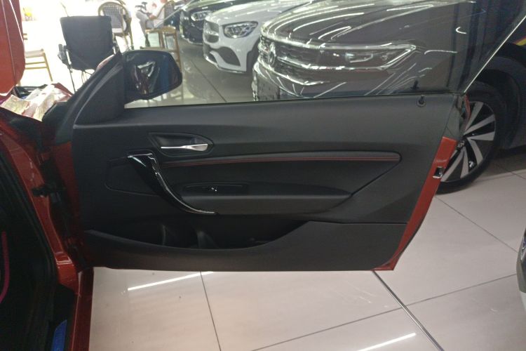 Used BMW 2 Series 2018 220i Convertible Coupe Sports Design Package Right Rear Door Interior