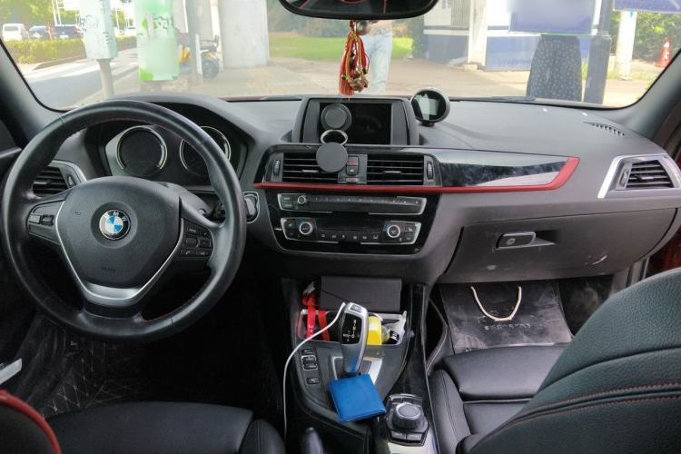 Used BMW 2 Series 2018 225i Convertible Coupe M Sport Edition Center Console