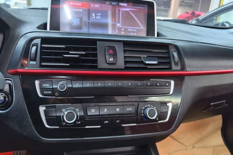 Used BMW 2 Series 2018 220i Convertible Coupe Sports Design Package Audio And AC Panel