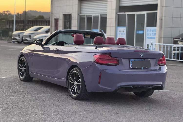 Used BMW 2 Series 2018 220i Convertible Coupe Sports Design Package Exterior 4