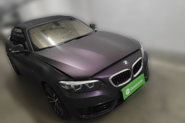 Used BMW 2 Series 2018 220i Convertible Coupe Sports Design Package Front Right 45 Deg