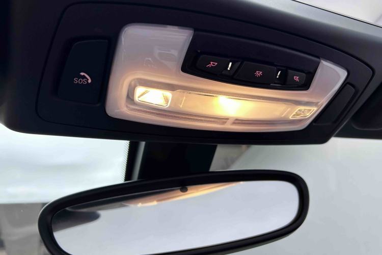 Used BMW 2 Series 2018 225i Convertible Coupe M Sport Edition Interior 14
