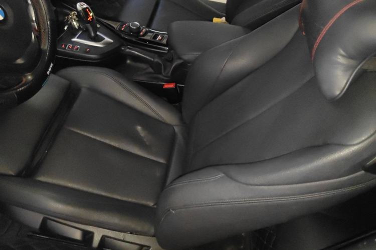 Used BMW 2 Series 2018 220i Convertible Coupe Sports Design Package Left Front Seat
