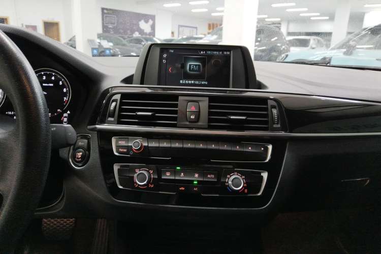 Used BMW 2 Series 2018 220i Sport Design Package Audio And AC Panel