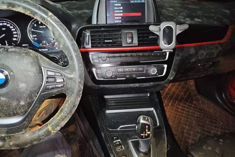 Used BMW 2 Series 2018 220i Convertible Coupe Sports Design Package Audio And AC Panel