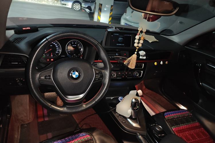 Used BMW 2 Series 2018 220i Sport Design Package Center Console