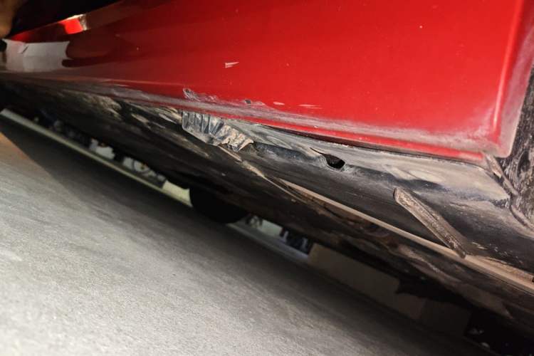 Used BMW 2 Series 2018 220i Convertible Coupe Sports Design Package Chassis Rear Left