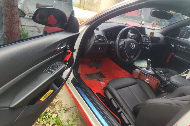 Used BMW 2 Series 2018 220i Convertible Coupe Sports Design Package Driver Seat