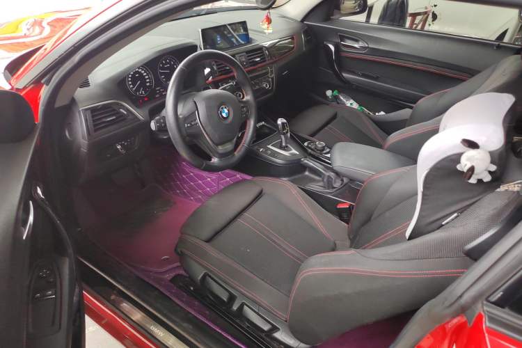 Used BMW 2 Series 2018 220i Sport Design Package Driver Seat