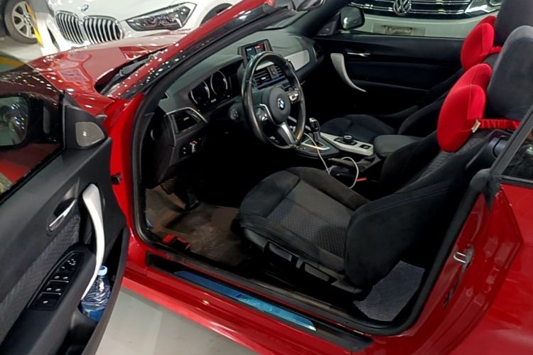 Used BMW 2 Series 2018 225i Convertible Coupe M Sport Edition Driver Seat