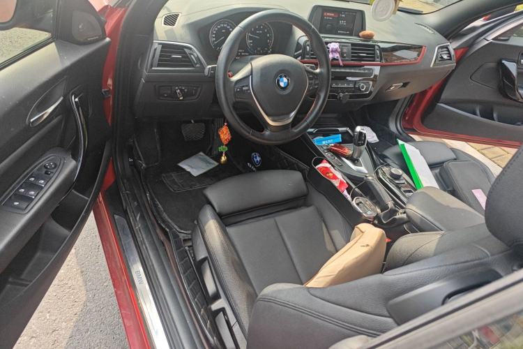 Used BMW 2 Series 2018 220i Convertible Coupe Sports Design Package Driver Seat
