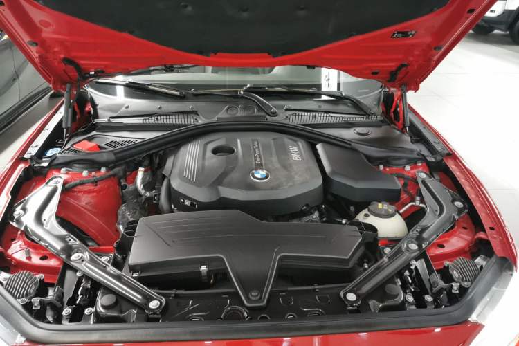 Used BMW 2 Series 2018 220i Convertible Coupe Sports Design Package Engine Bay