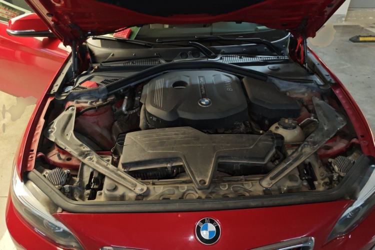 Used BMW 2 Series 2018 220i Convertible Coupe Sports Design Package Engine Bay