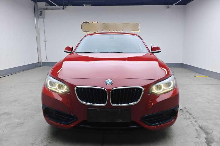 Used BMW 2 Series 2018 220i Sport Design Package Exterior 1