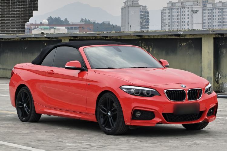 Used BMW 2 Series 2018 225i Convertible Coupe M Sport Edition Exterior 1