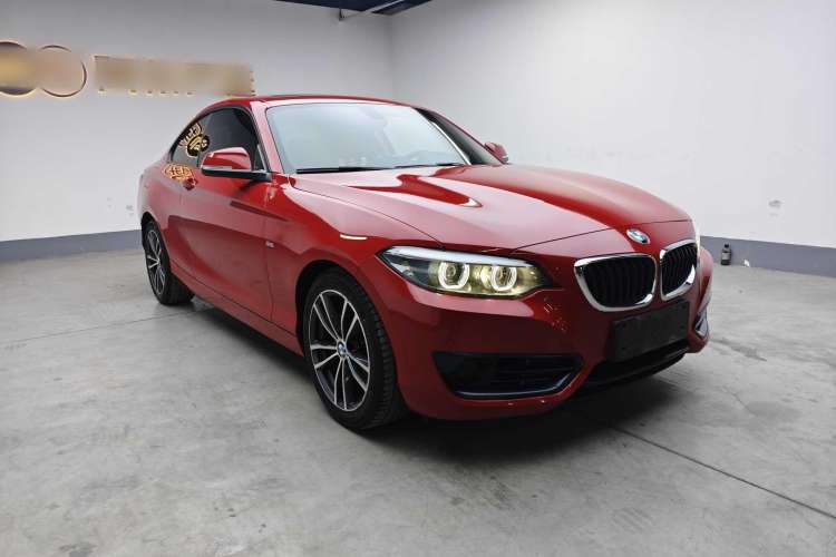 Used BMW 2 Series 2018 220i Sport Design Package Exterior 2