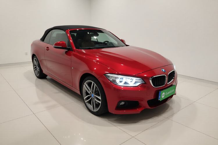 Used BMW 2 Series 2018 225i Convertible Coupe M Sport Edition Exterior 2