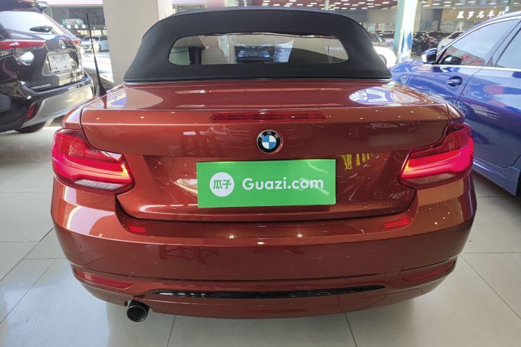 Used BMW 2 Series 2018 220i Convertible Coupe Sports Design Package Exterior 4