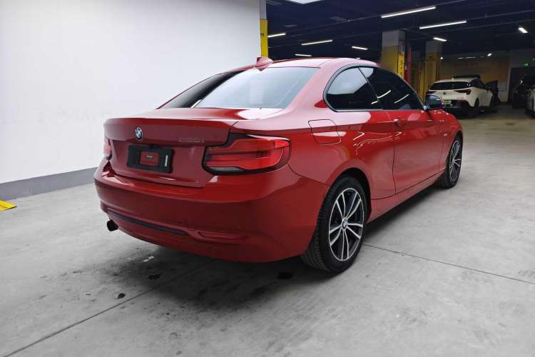 Used BMW 2 Series 2018 220i Sport Design Package Exterior 5