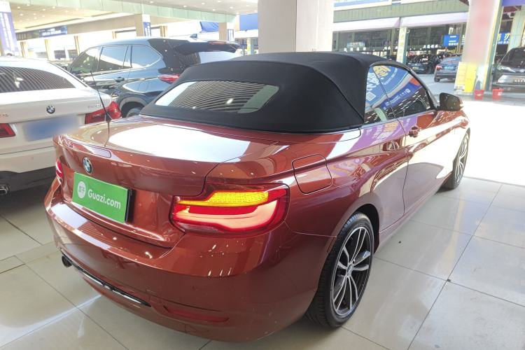 Used BMW 2 Series 2018 220i Convertible Coupe Sports Design Package Exterior 5