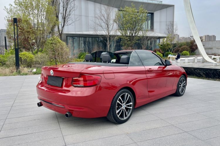 Used BMW 2 Series 2018 220i Convertible Coupe Sports Design Package Exterior 7