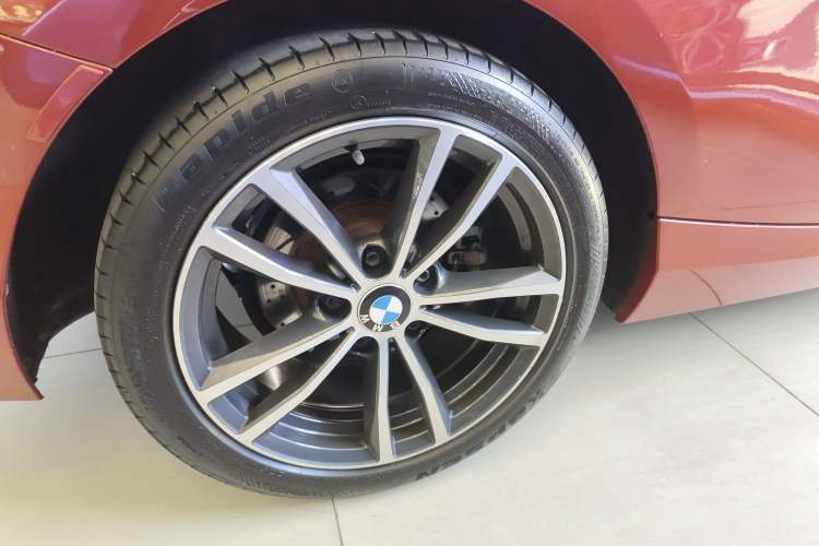 Used BMW 2 Series 2018 220i Convertible Coupe Sports Design Package Exterior 8