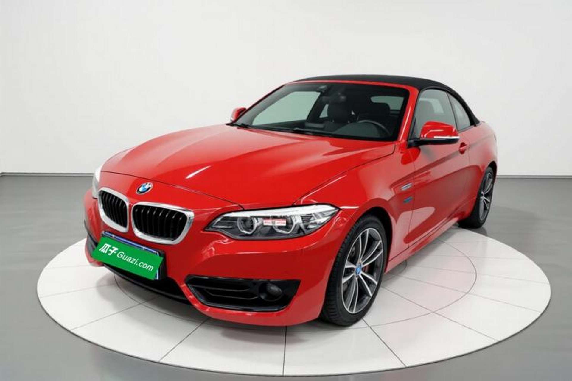 Used BMW 2 Series 2018 220i Convertible Coupe Sports Design Package Front Left 45 Deg