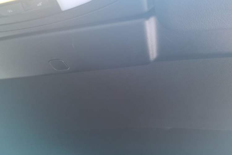 Used BMW 2 Series 2018 225i Convertible Coupe M Sport Edition Headliner