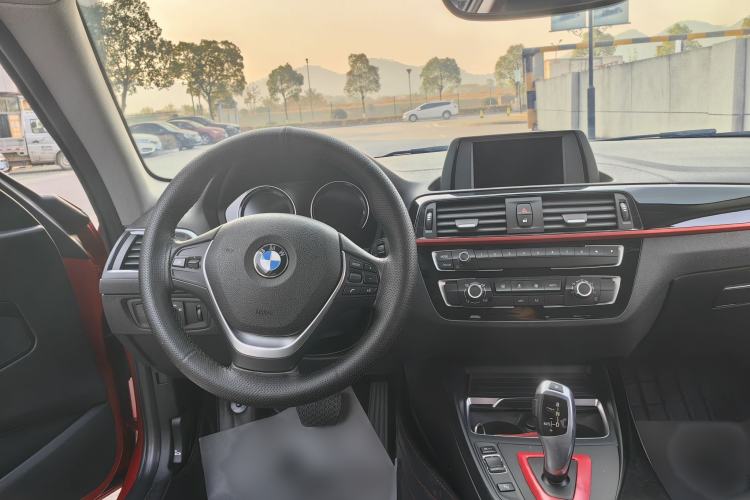 Used BMW 2 Series 2018 220i Sport Design Package Interior 3