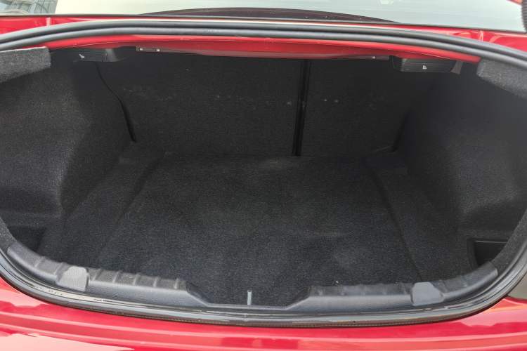 Used BMW 2 Series 2018 220i Sport Design Package Interior 5