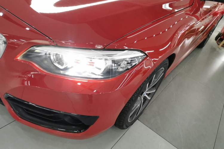 Used BMW 2 Series 2018 220i Convertible Coupe Sports Design Package Left Front Headlight
