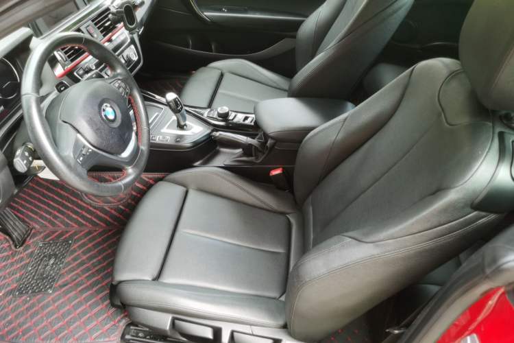 Used BMW 2 Series 2018 220i Convertible Coupe Sports Design Package Left Front Seat