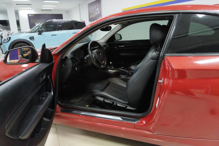 Used BMW 2 Series 2018 220i Sport Design Package Left Front Seat