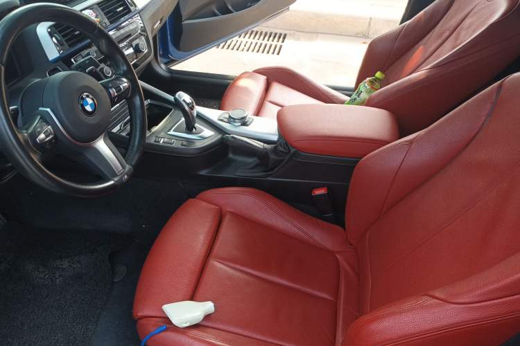 Used BMW 2 Series 2018 225i Luxury Model with M Sport Package Left Front Seat