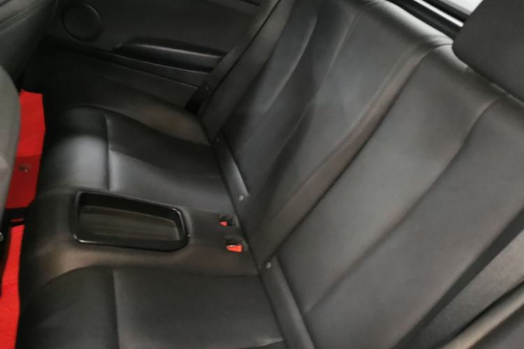 Used BMW 2 Series 2018 220i Convertible Coupe Sports Design Package Left Rear Seat