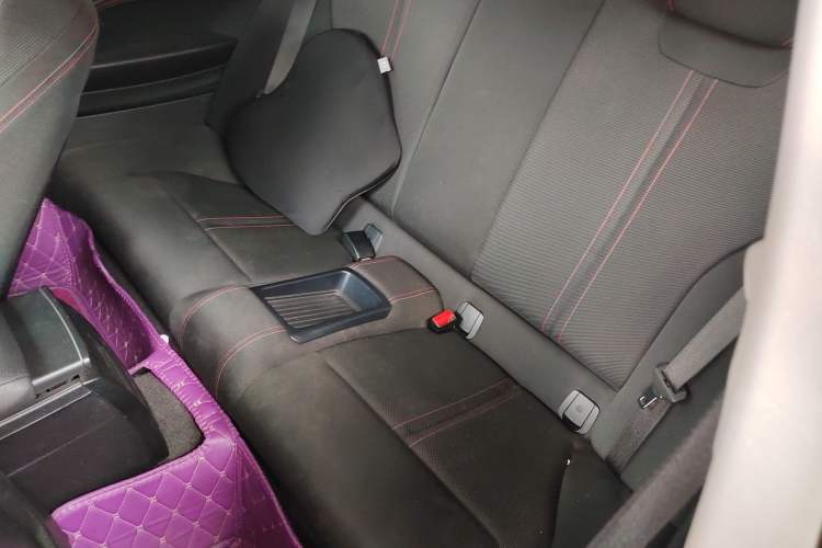 Used BMW 2 Series 2018 220i Sport Design Package Left Rear Seat