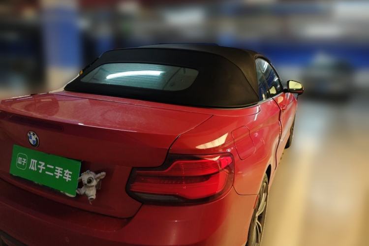 Used BMW 2 Series 2018 220i Convertible Coupe Sports Design Package Rear Right 45 Deg